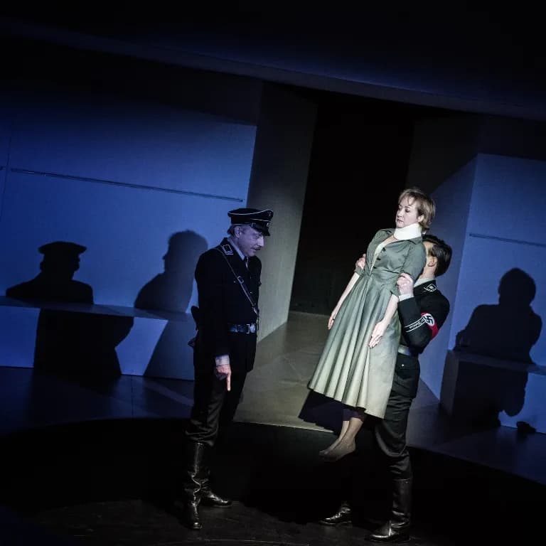 Jak być kochaną w Teatrze Narodowym - emocje, tematy i obsada